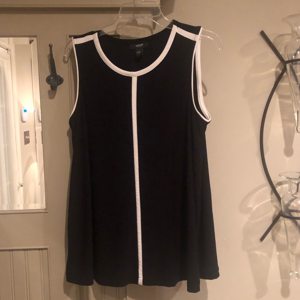 Alfani swing tank